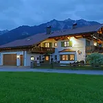 Gaestehaus Alpenparadies