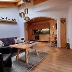 公寓 Gaestehaus Alpenparadies