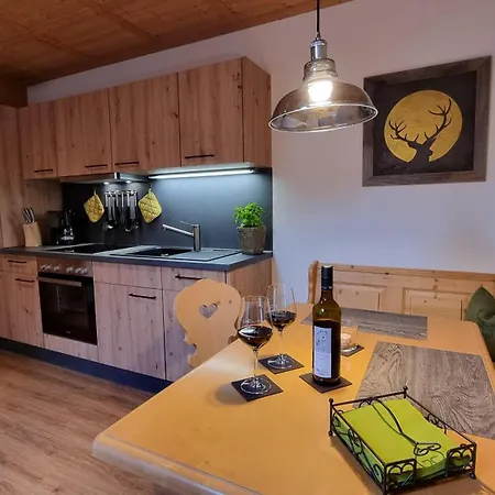Gaestehaus Alpenparadies شقة كرن
