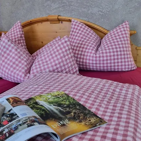 Gaestehaus Alpenparadies شقة كرن
